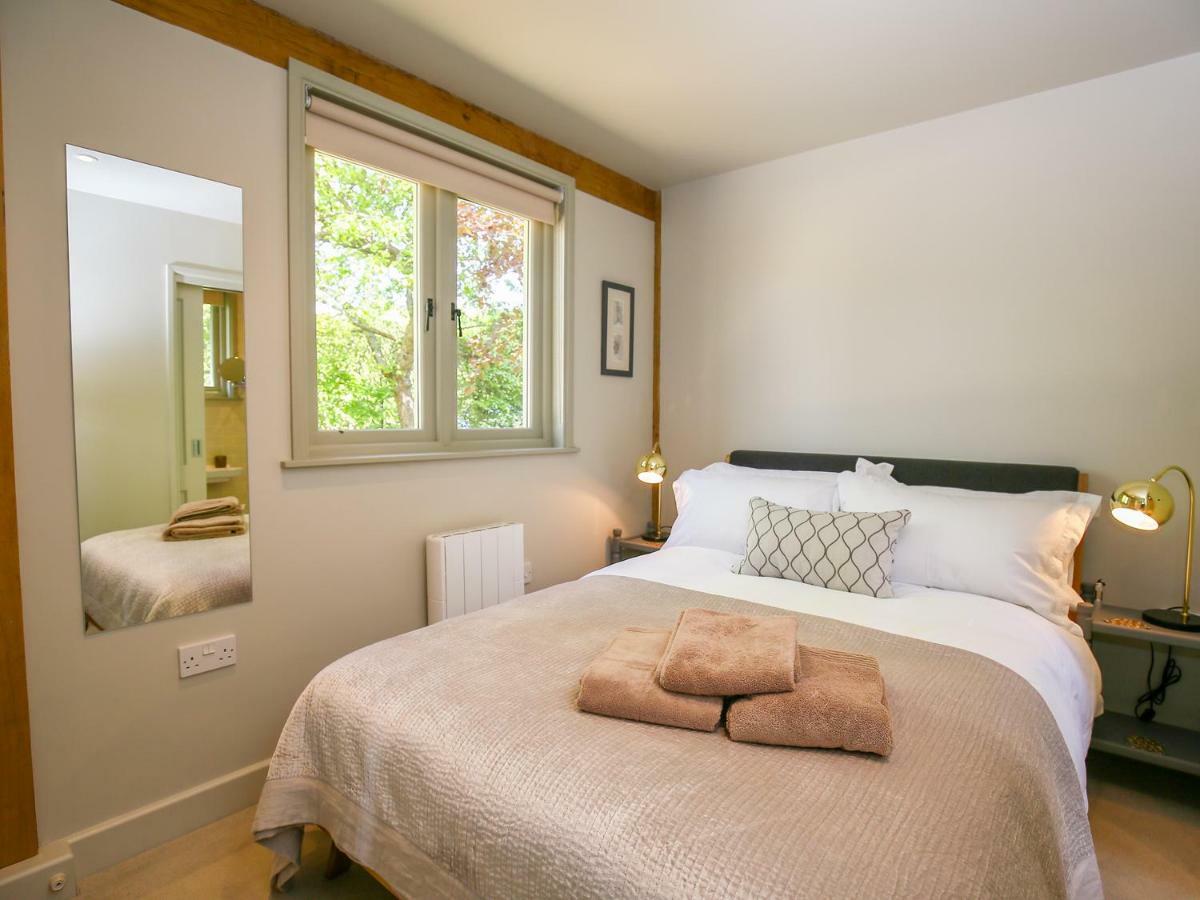 The Lodge At Mortons Malmesbury Kültér fotó