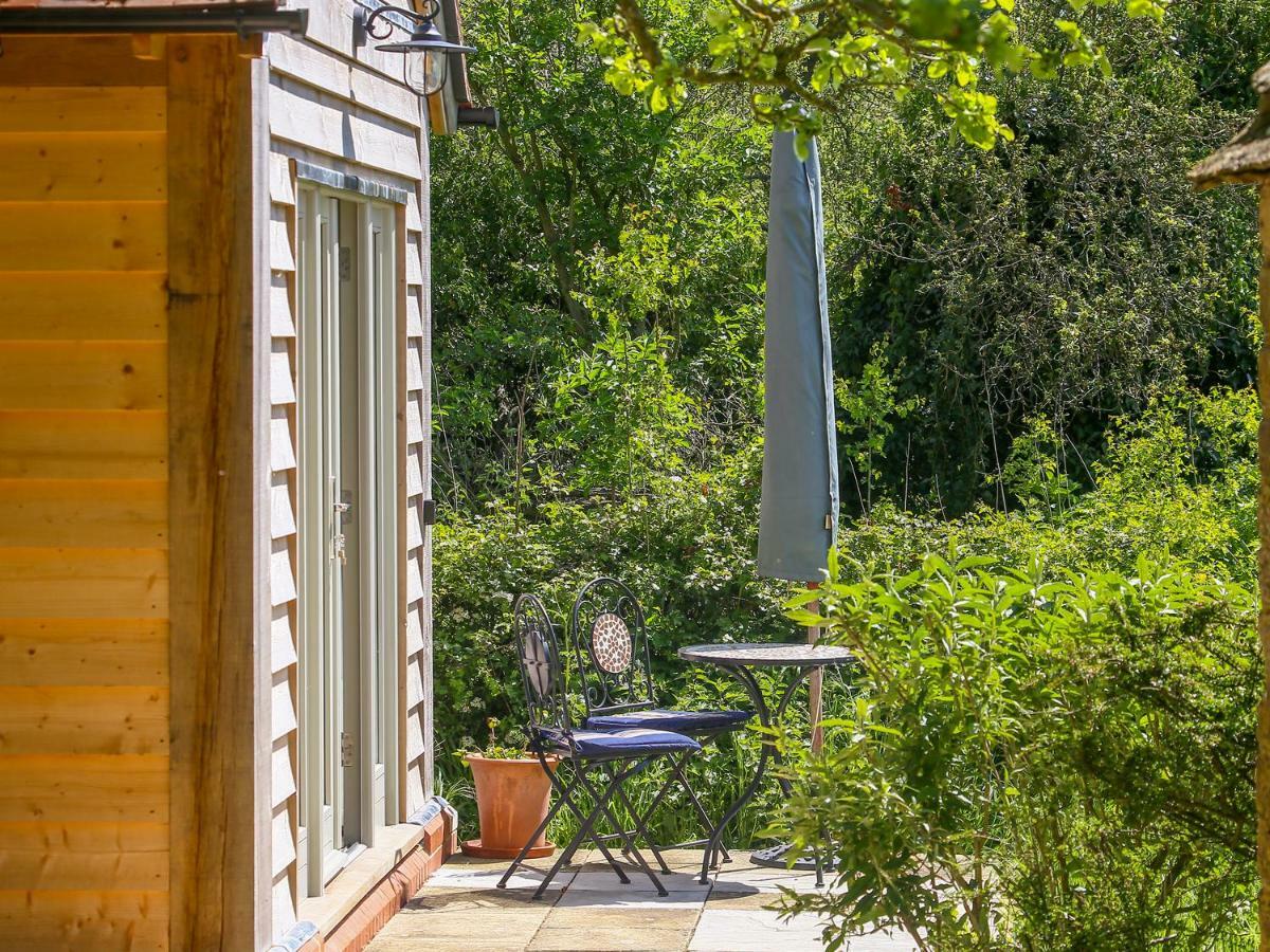 The Lodge At Mortons Malmesbury Kültér fotó